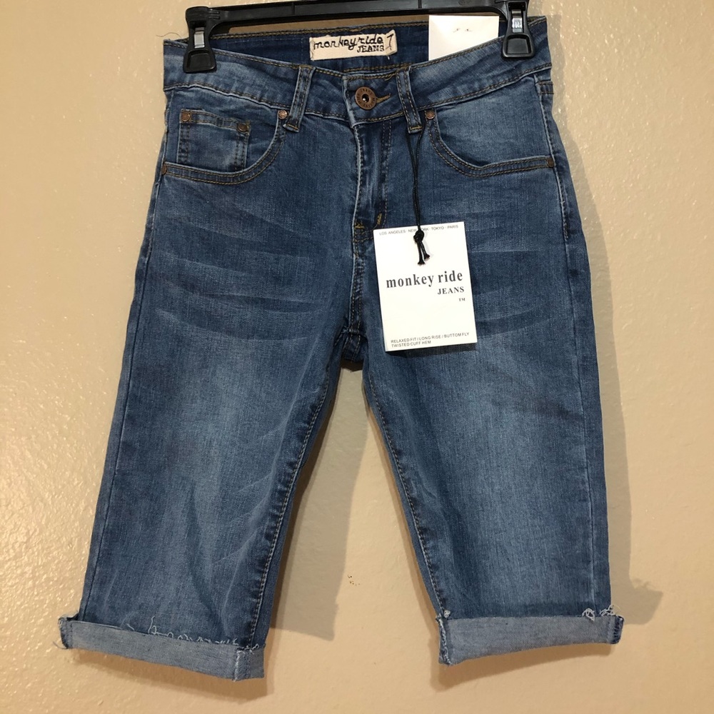 🆕 Denim shorts